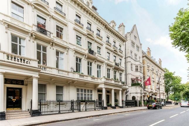 Apartments in Kensington London
